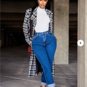 NWT Fashion Nova Got it from my Mama Jeans , size 5